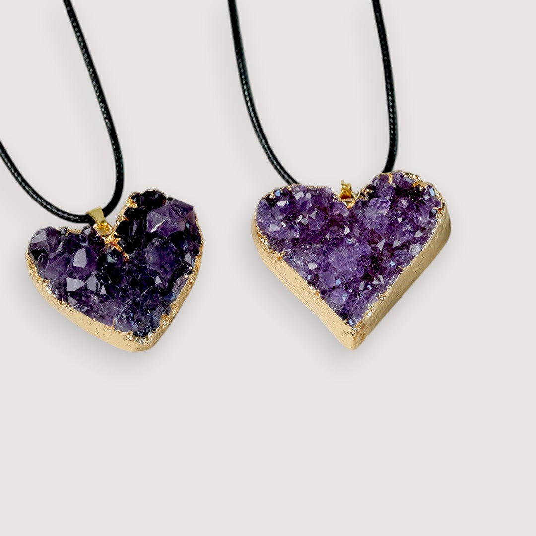 Purple Healing Heart Light Necklace